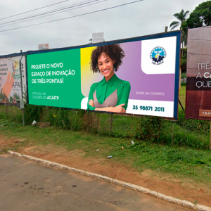 Outdoor em Três Pontas - Avenida Oswaldo Cruz 04  9x3 Metros    